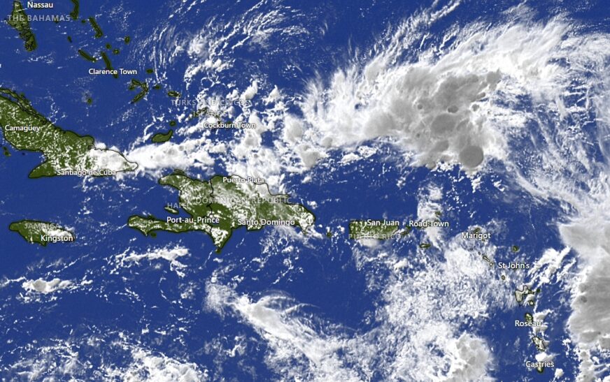 Sistema con 80% de probabilidad de convertirse en ciclón podría impactar La Española, Jamaica y Cuba